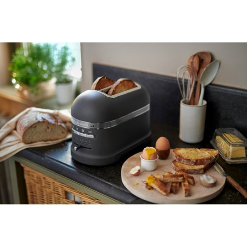 Тостер KitchenAid Artisan 5KMT2204EMS