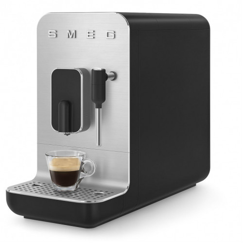 Кавомашина Smeg BCC02BLMEU