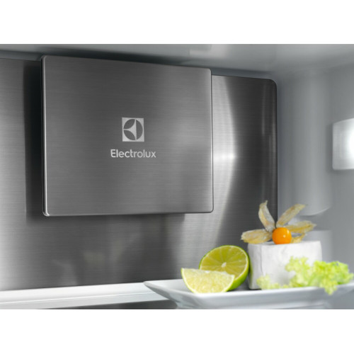 Вбудований холодильник Electrolux ENC8ME18R