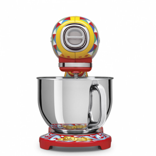 Кухонна машина SMEG SMF03DGEU
