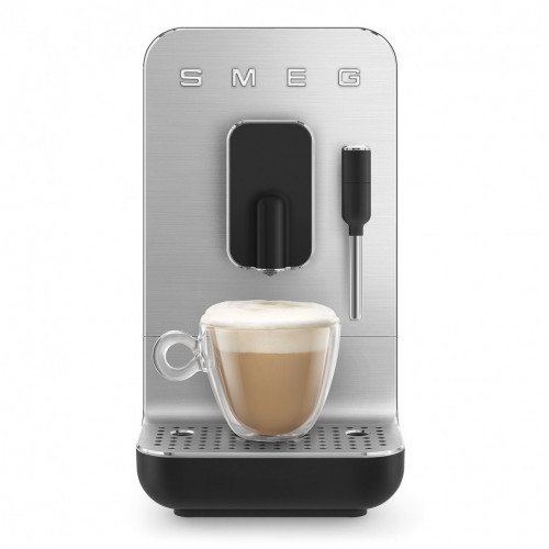Кавомашина Smeg BCC02BLMEU