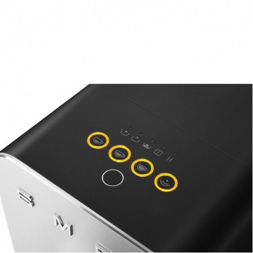 Кавомашина Smeg BCC02BLMEU