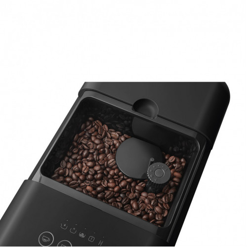 Кавомашина Smeg BCC02BLMEU