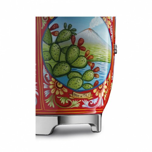 Соковижималка SMEG CJF01DGEU