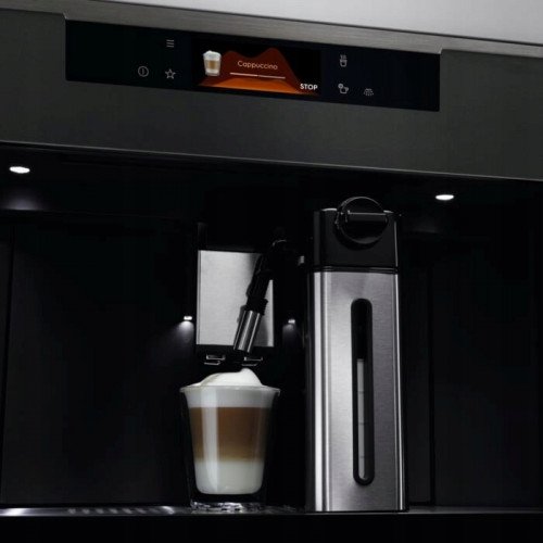 Вбудована кавоварка Electrolux KBC85T