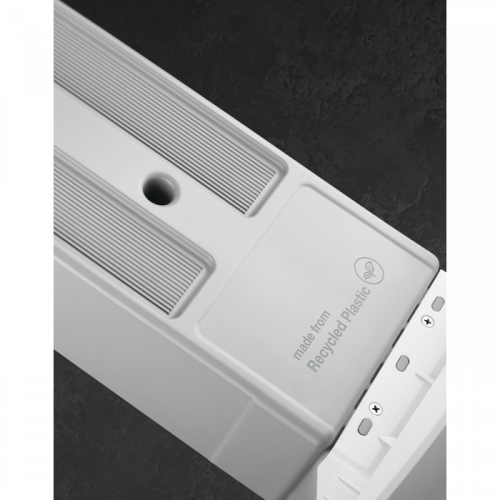 Сушильна машина AEG TR838P4U